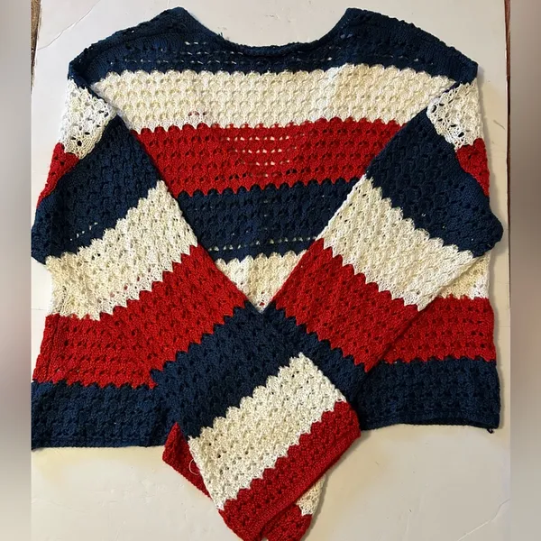 Red White & Blue sweater size XL - Image 2