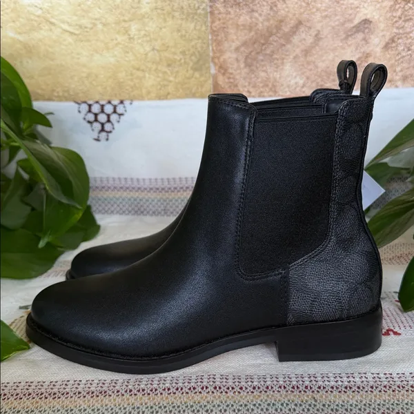 NEW Coach Women’s Meredith Signature Canvas Chelsea Ankle Black Boots, Size 6B - Image 7