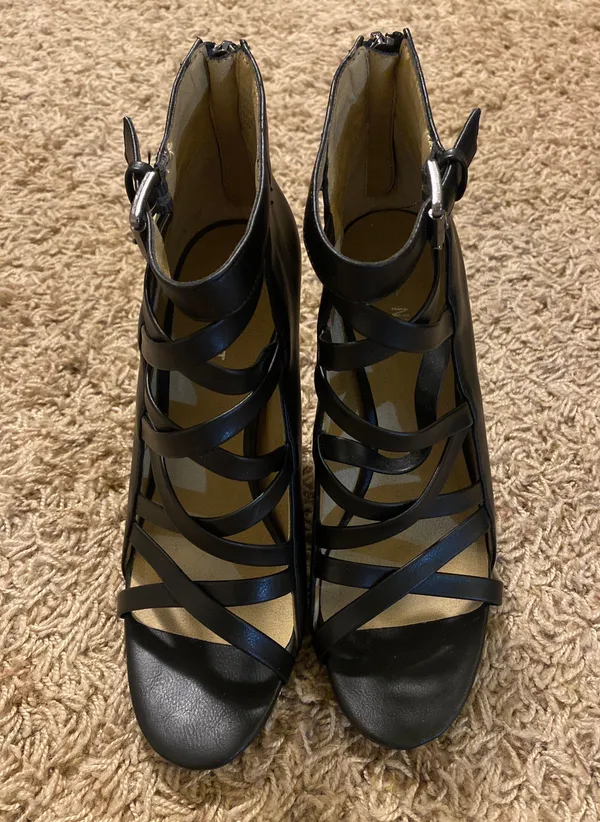 Heels - Image 2