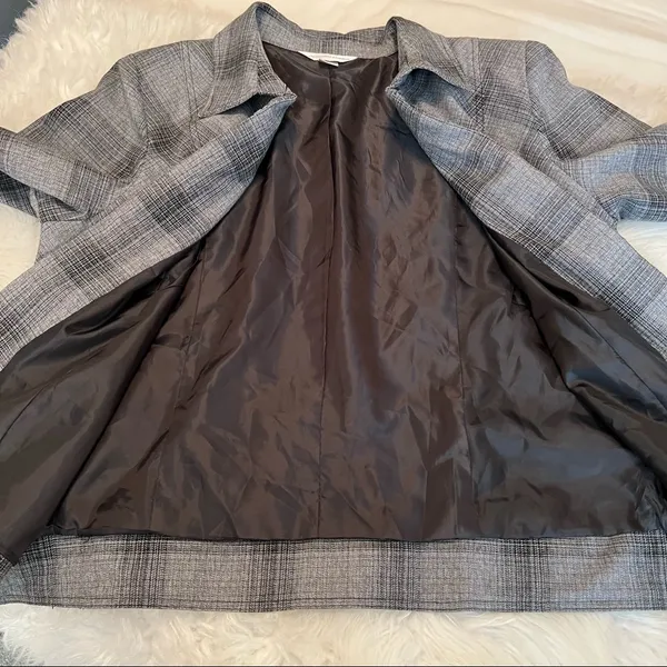 Christopher & Banks gray plaid open front blazer jacket size large - Image 7