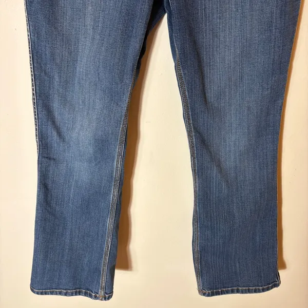 Carhartt Relaxed Fit Blue Denim Bootcut Jeans Size‎ 4 Short - Image 3