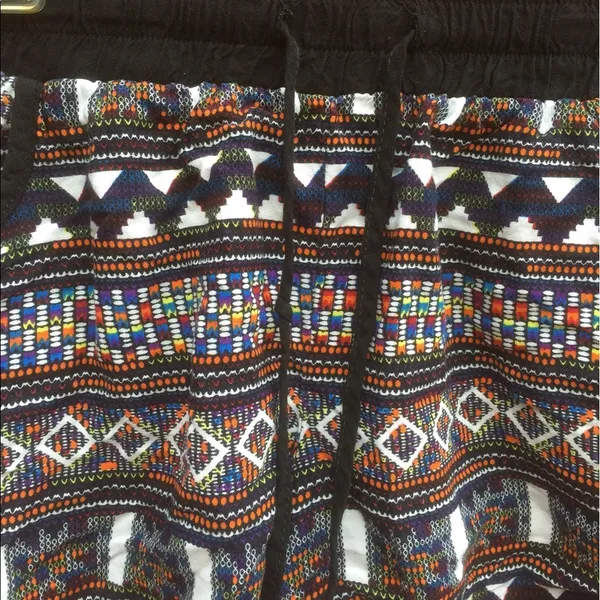 Rue 21 💜CLEARANCE💜Colorful shorts.Small rip crotch seam - Image 2