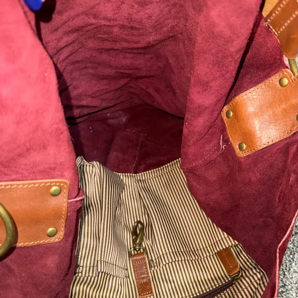 Bob Timberlake Suede Hobo Bag Womens Large Burgundy Good Leather Strap Slouchy - Image 4