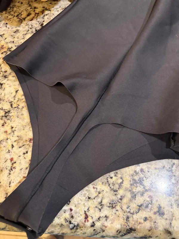 SKIMS NWT Body Zoned Open Bust Thong Bodysuit (B12) size LARGE - Image 3