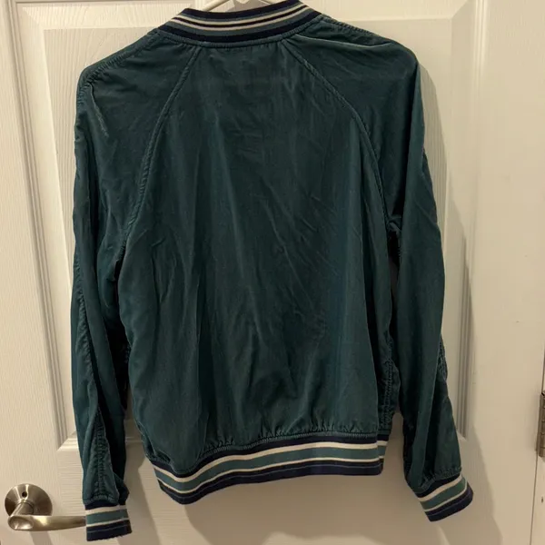 American Eagle Outfitters  Teal velvet Bomber Jacket - Image 5