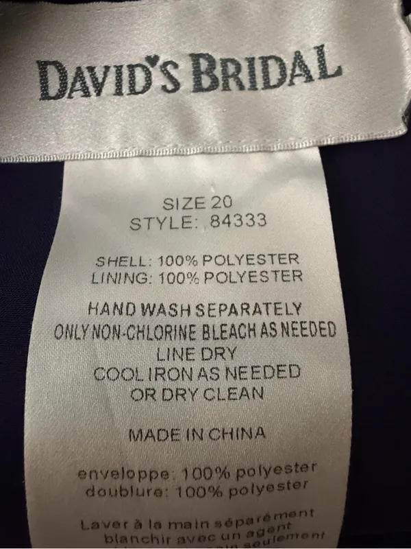 DAVID’S BRIDAL One-Shoulder Bow Satin Sheath Dress in Deep Purple Size 20 - Image 8