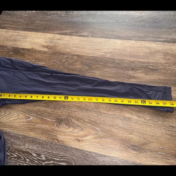 Lululemon Sculpt It Tight High Rise 28” Greyvy Size 6 - Image 7