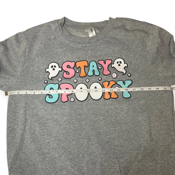 Stay‎ Spooky Halloween Ghost Sweatshirt Gray Crewneck Pullover Large Cozy Fall L - Image 5