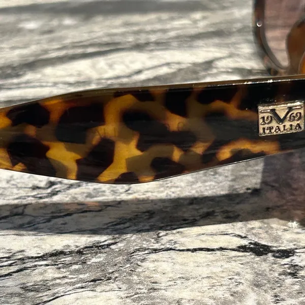 Versace Leopard Print Sunglasses - Image 5