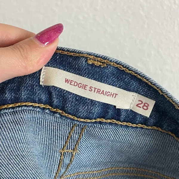Levi’s | Wedgie Fit Straight Jean - Image 7