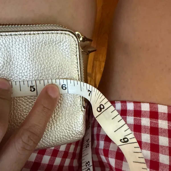 Coach Metallic Silver‎ Pebbled Leather Double Zip Compartment Wristlet Bag - Image 6