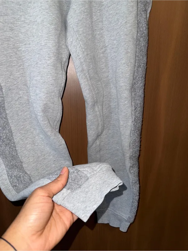 Lululemon scuba Sherpa Light Gray Joggers Pant Sz: 4 - Image 9