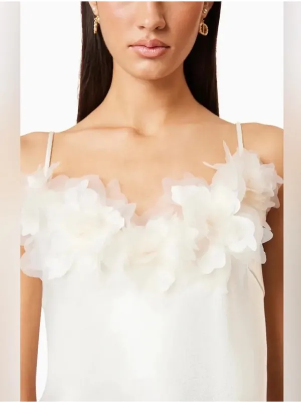 Elliatt Katalina 3D Floral Appliqué Mini Dress in Ivory S - Image 4