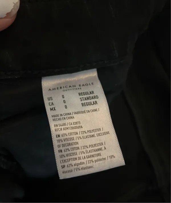American Eagle Black Dream Jean size 0 - Image 2