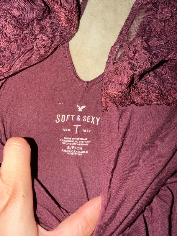 Maroon Long Sleeve American Eagle Soft & Sexy - Image 3