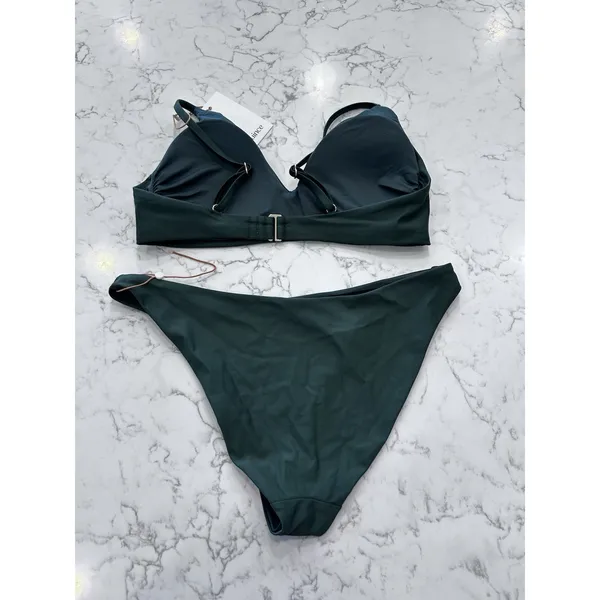 NEW Quince Palm Green Italian V Neck Bikini Top & Low Rise Bottoms Size Medium - Image 2