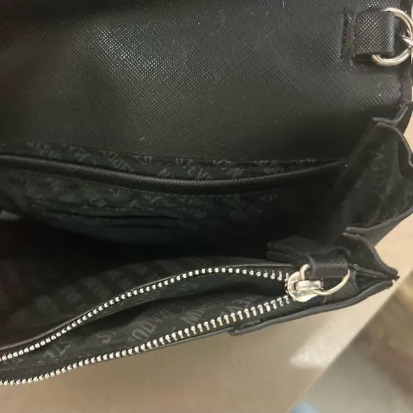 Bag Steve Madden Black Crossbody Bag with Silver Chain Strap - Image 5