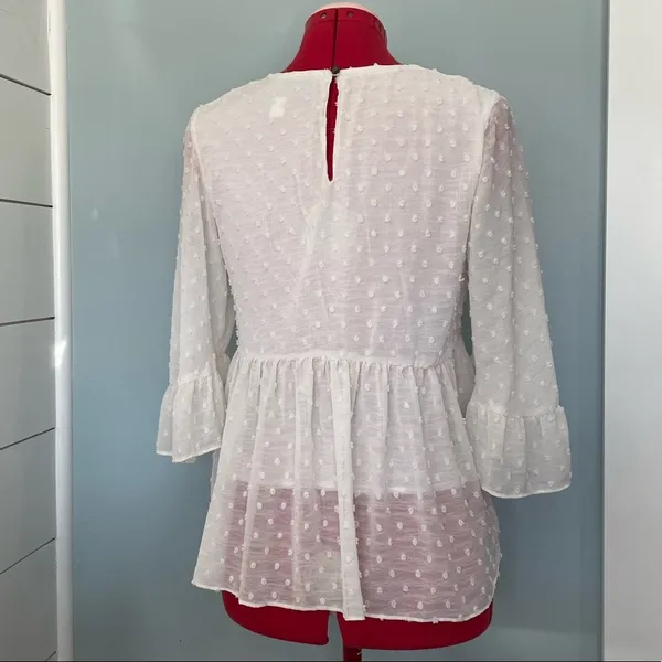 Francesca’s Bell Sleeves Floral Embroidered Dots Top Sz M - Image 6