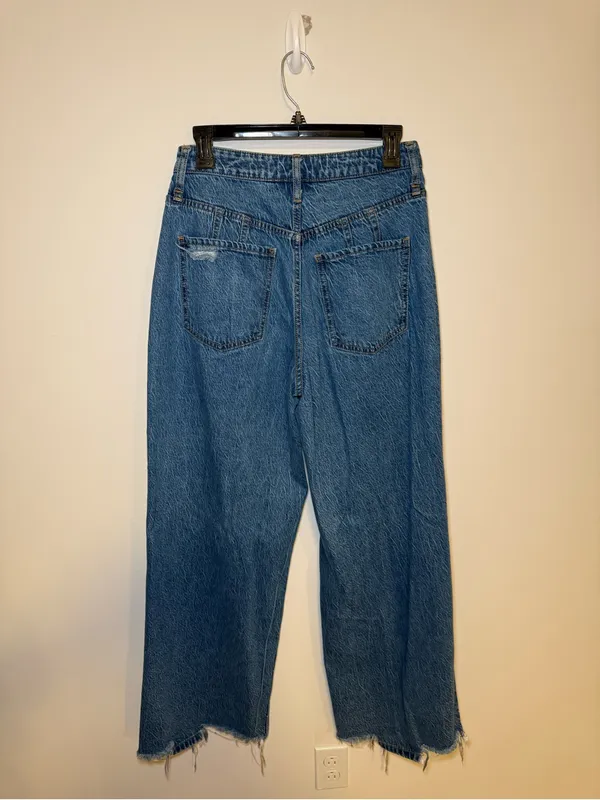 We The Free CRVY High Rise Straight Distressed Jeans - Image 4