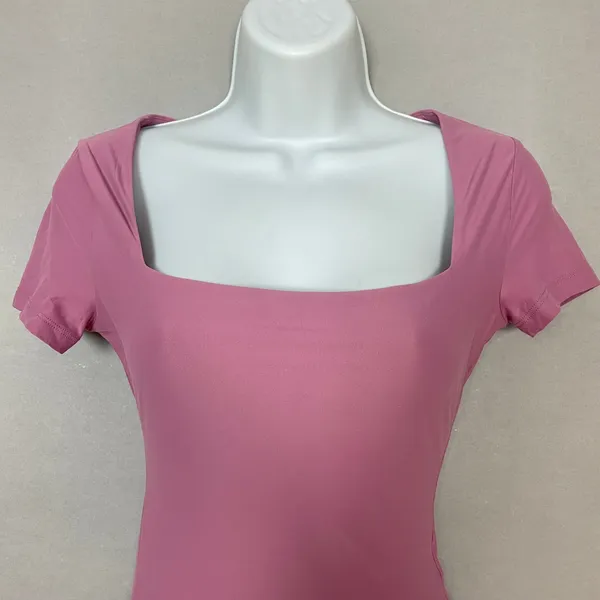Abercrombie & Fitch Bodysuit Top Seamless XS Mauve Short Sleeves Square Neck - Image 3