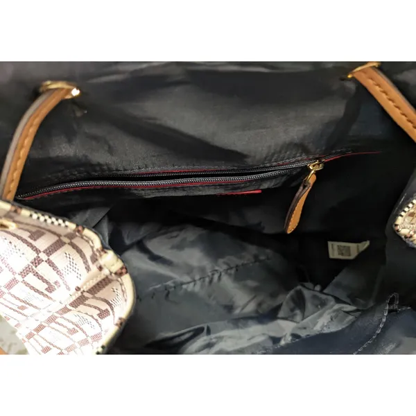 Tommy Hilfiger brown tan backpack logo purse drawstring closure good condition - Image 6