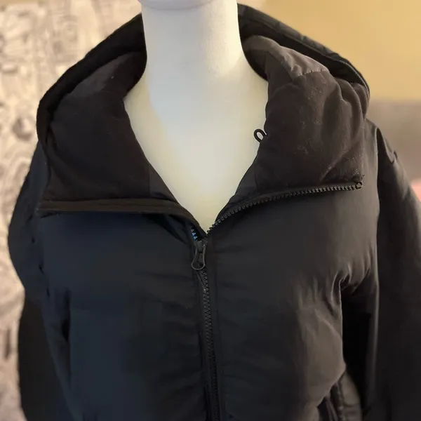 Champion Black Puffer Jacket - Image 6