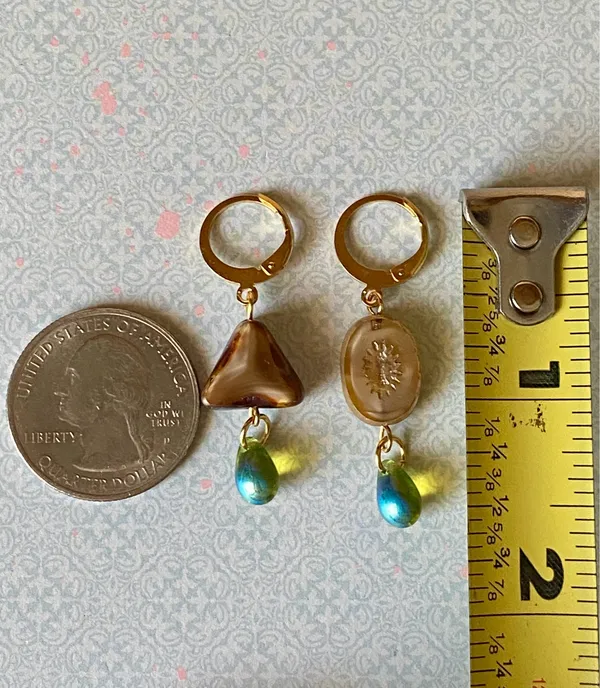 Handmade unique retro vintage fairy boho style dangle earrings w/ quality Czech glass beads mix 🌀🍃💛 - Image 8