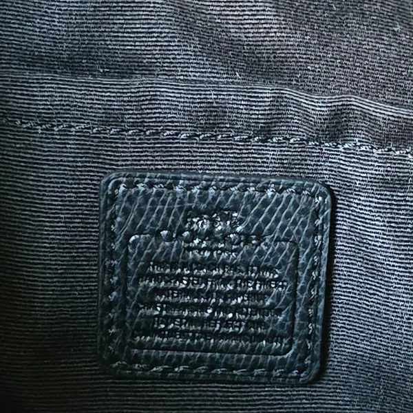 Coach Crossbody Leather - Image 4