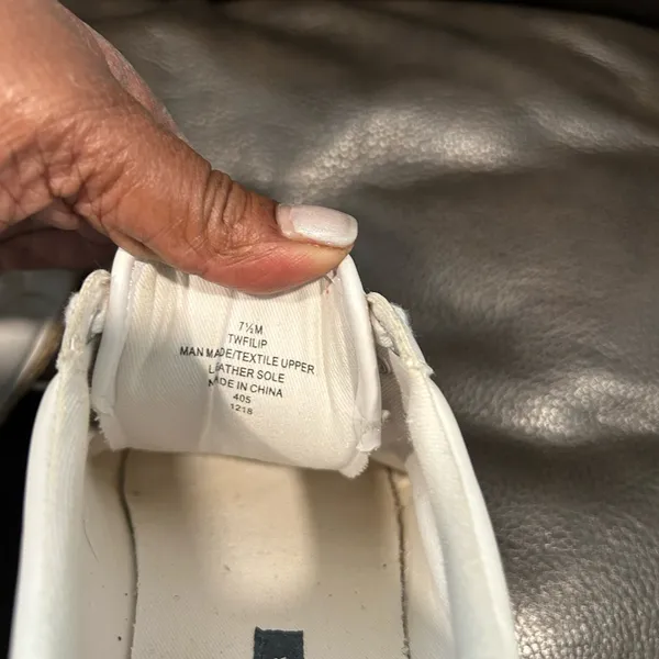 Tommy Hilfiger Sneaker white size 7.5 Women’s - Image 7
