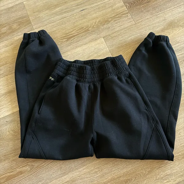 YPB Abercrombie sweats - Image 3