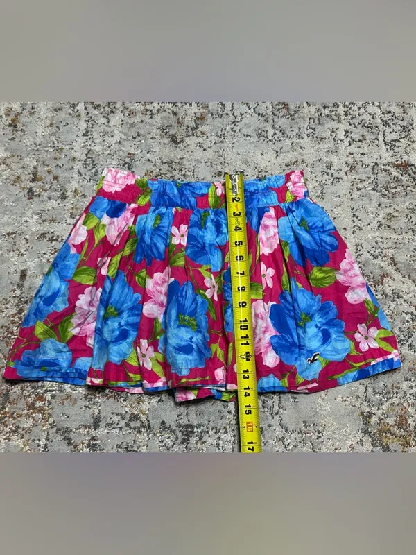 Y2K Hollister Mini Skirt size Large Floral blue pink - Image 4