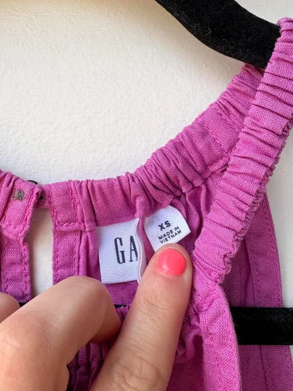 GAP pink linen halter top - Image 3