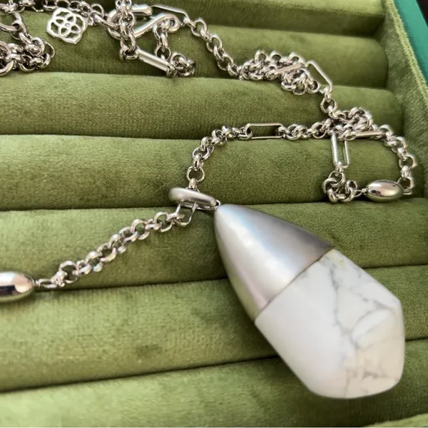 Nwot Kendra Scott limit edition stone silver long necklace - Image 7