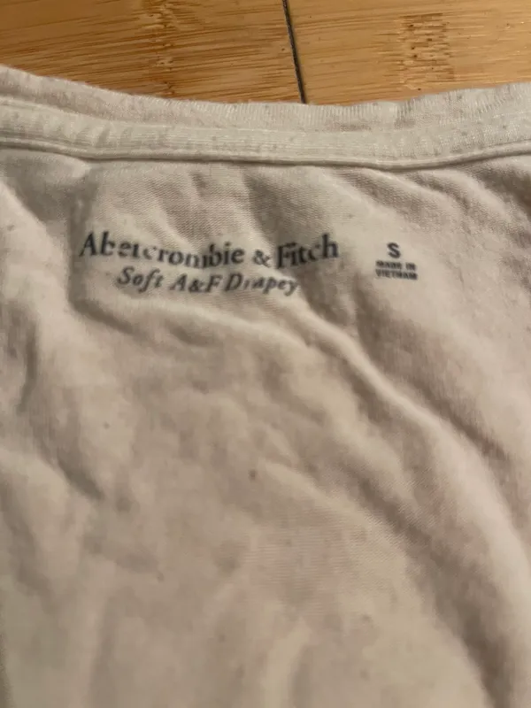 Abercrombie & Fitch Cream V Neck Tee - Image 2