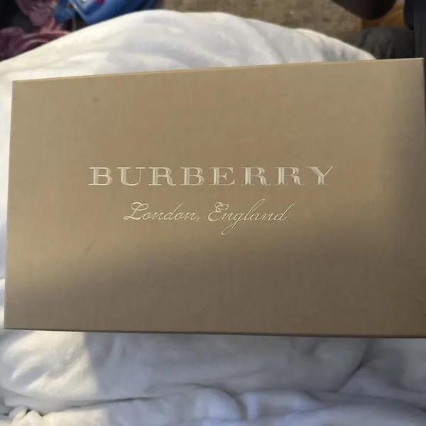 Burberry Red Patent Loafers Grosgrain Bow Flat Shoes SIZE 40- Box, Info &Dustbag - Image 11