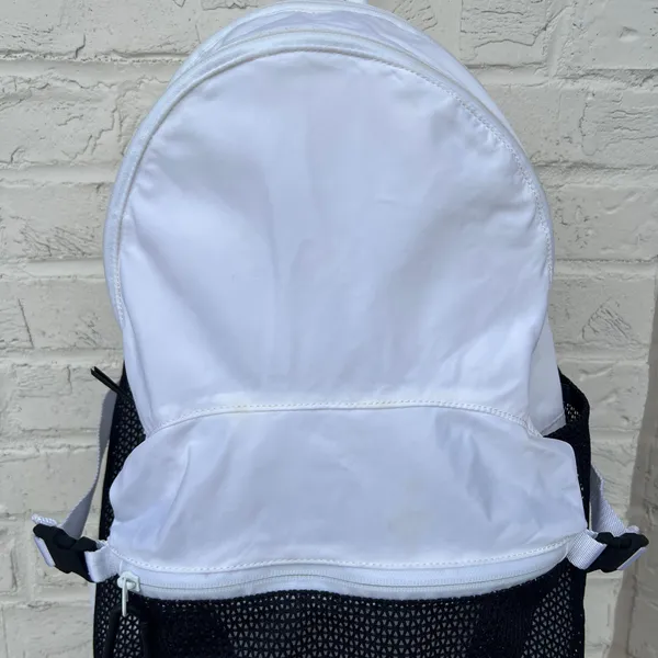 Lululemon All Hours Backpack - Image 5