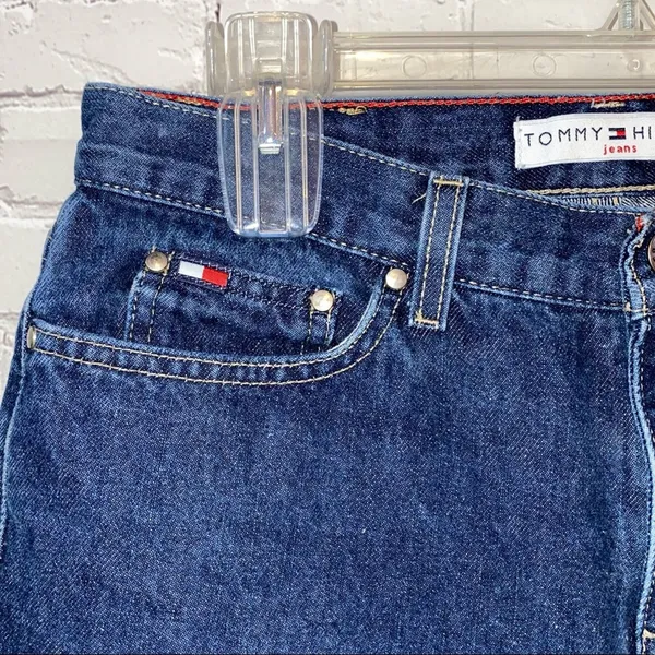 Tommy Hilfiger Vintage Flag Pocket‎ Boyfriend Boot Dark Denim Jeans - Image 2