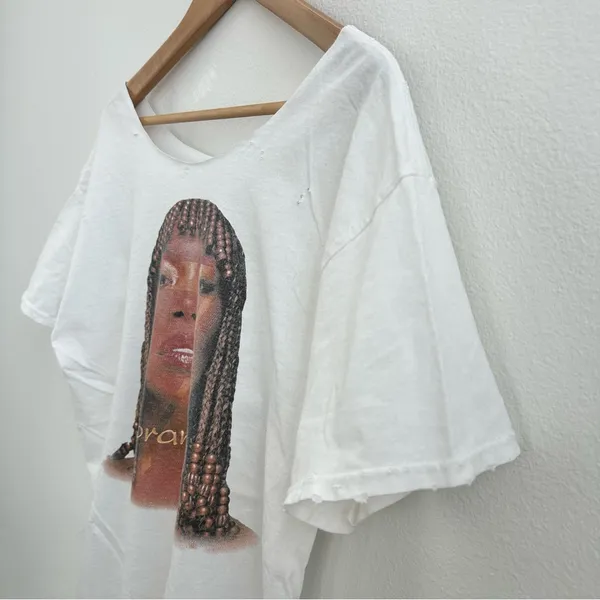 White Brandy off-the-shoulder t-shirt - Image 3