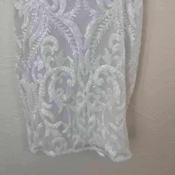 Lulu’s white sequin one shoulder side cutout mini dress size S - Image 4