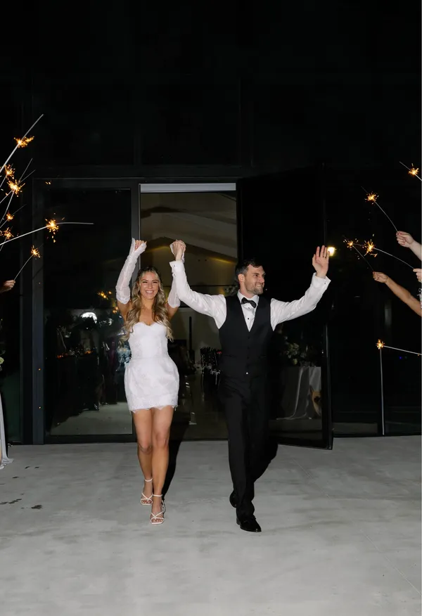 Custom made bridal dress White Size M - Image 3