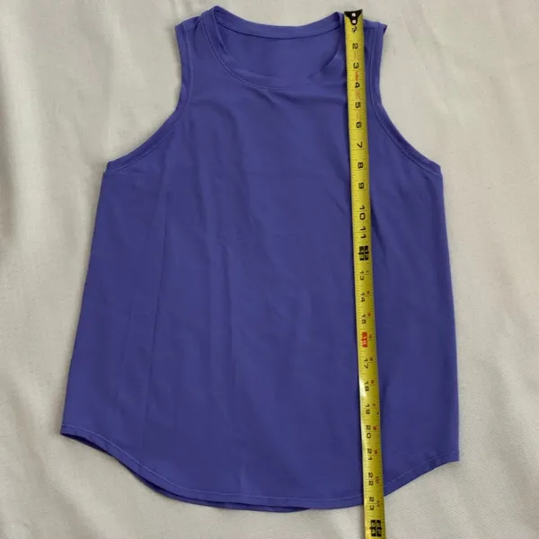 Lululemon‎ Women's Lululemon tank size small - Image 4