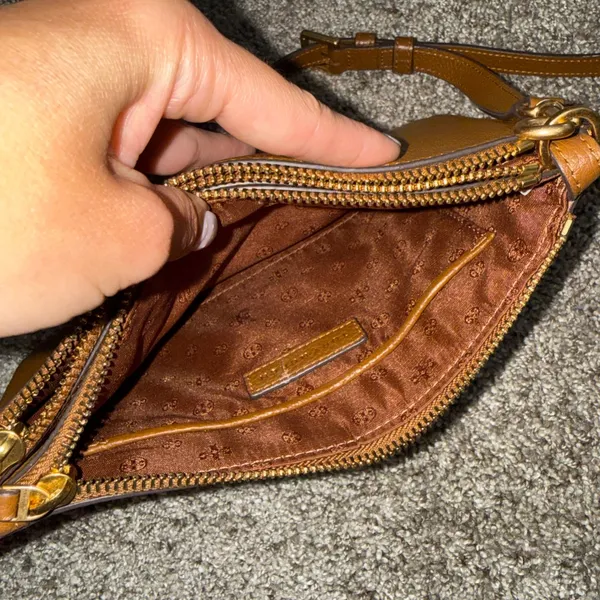 Tory Burch Crossbody Bag Womens Small Tan Fair Pebbled Leather Triple Zip Miller - Image 4