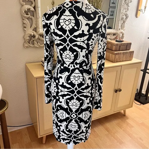 TORY BURCH‎ Printed Black White Silk Dress Women Size Small - Image 2