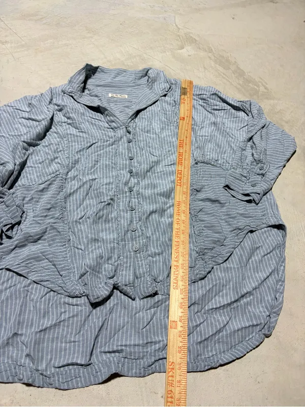 Free people we the free Light Blue Striped Button-Up Shirt x large - Image 4