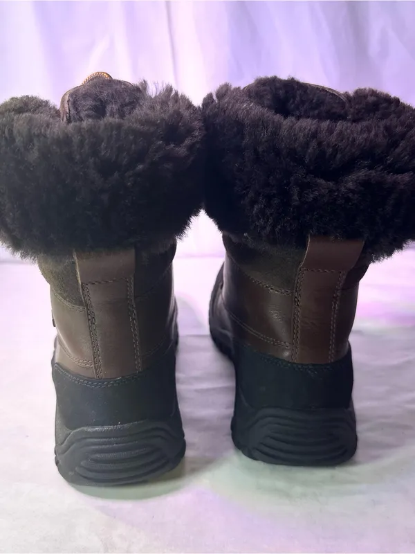 UGG Brown and Black Shearling-Lined Lace-Up Winter Boot - Image 7