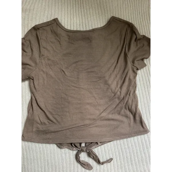 Elite Collection Brown Ribbed Knit Short Sleeve Round Neck Button Tie Hem Top L - Image 3