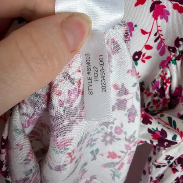 J Crew Floral‎ Printed Ruffle Top Small Multicolor Button Up Preppy Romantic - Image 8