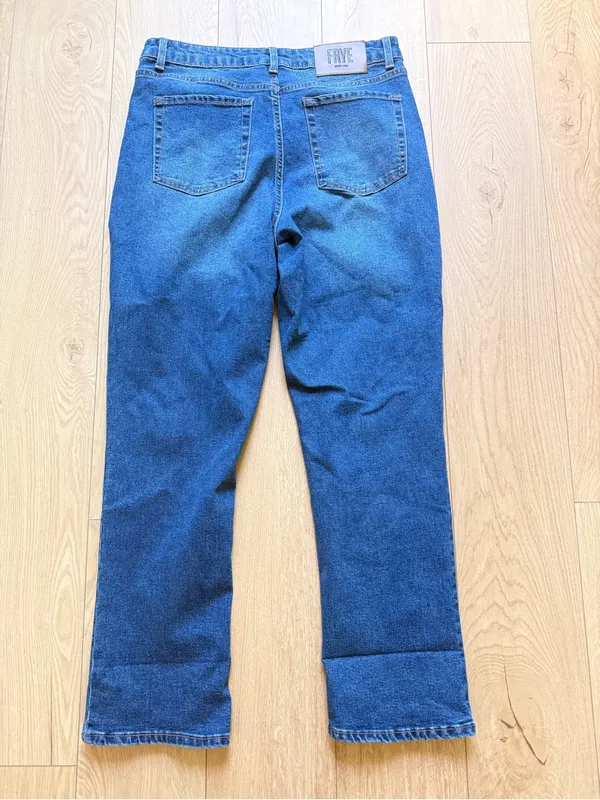 FRYE High-Rise Straight Leg Blue Jeans size 10 - Image 5