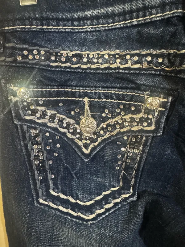 Miss Me JE5453B7R Bootcut Rhinestone Sequin Pocket Jeans - Image 3
