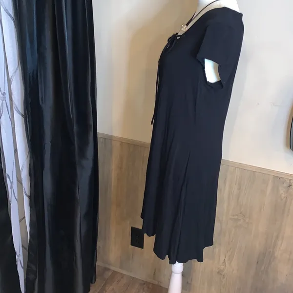 Boutique purchase from Nashville, TN. Lace up front. Flows, high low hem. - Image 4